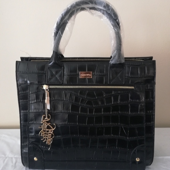 I don't need a bag this size. - Picture 1 of 6